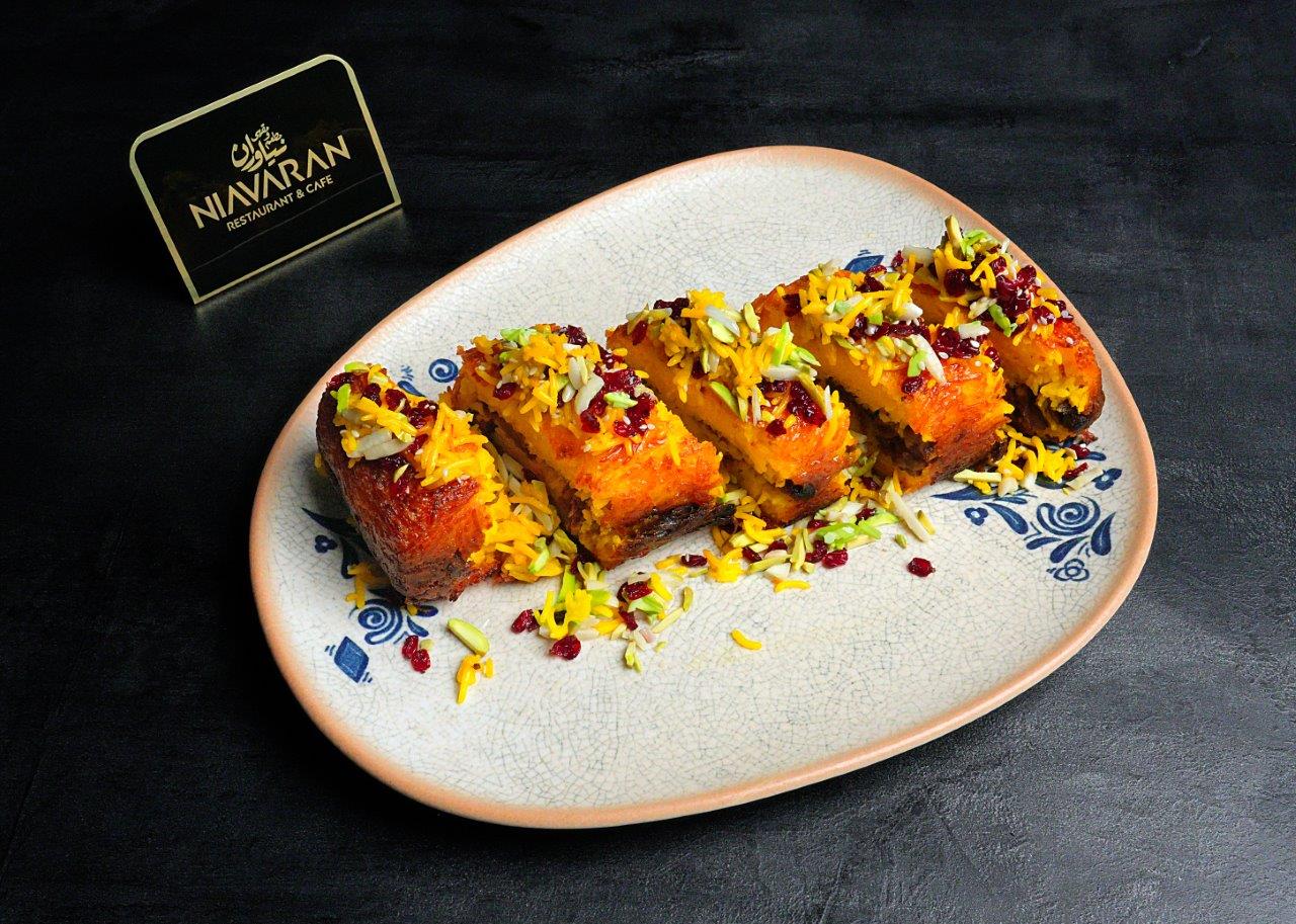 Tahchin with Chicken Stew